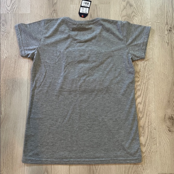 NWT Air Paris Collection, T-shirt “ Paris is Amour” Sz L. - Picture 3 of 4